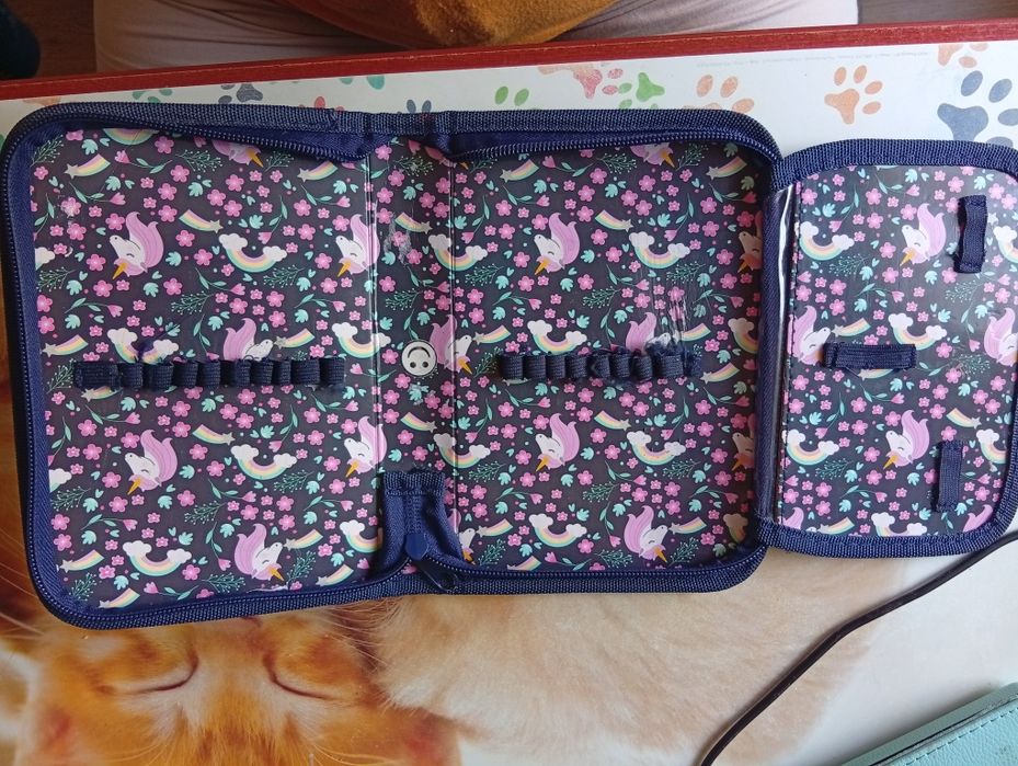 Piórnik z jednorożcem