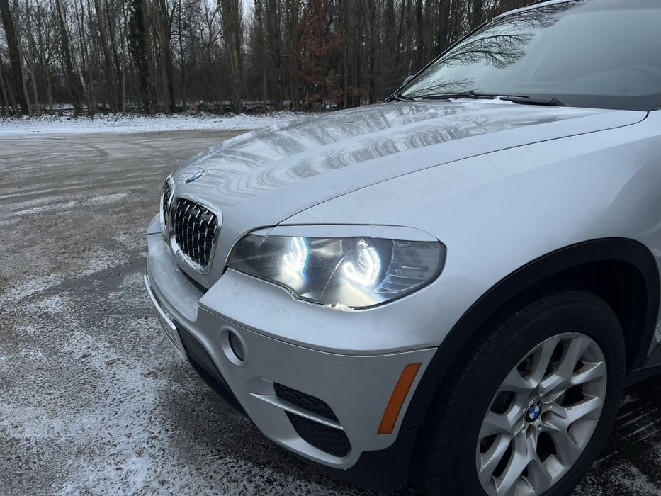 BMW X5 E70 3.0 бензин
