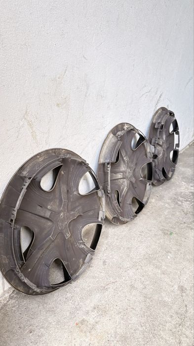 Tampões Renault Clio IV 16” - 3 disponiveis