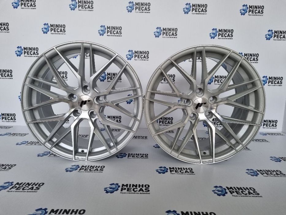 Jantes Japan Racing (JR28) em 18 Silver (5x120)