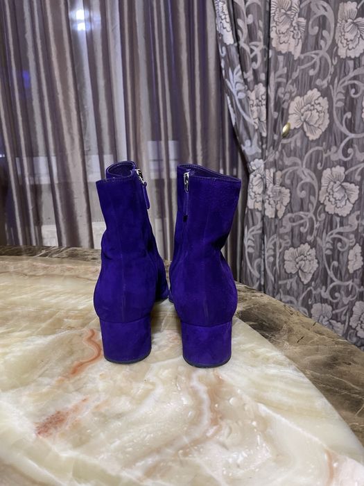 Чоботи Prada оригінал 38