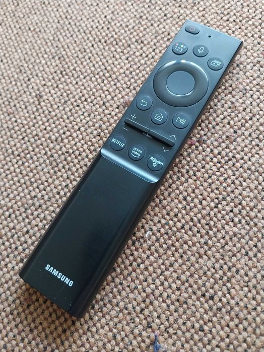 Pilot Samsung do telewizorów TV głosowe