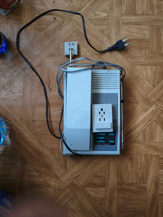Telefon stacjonarny