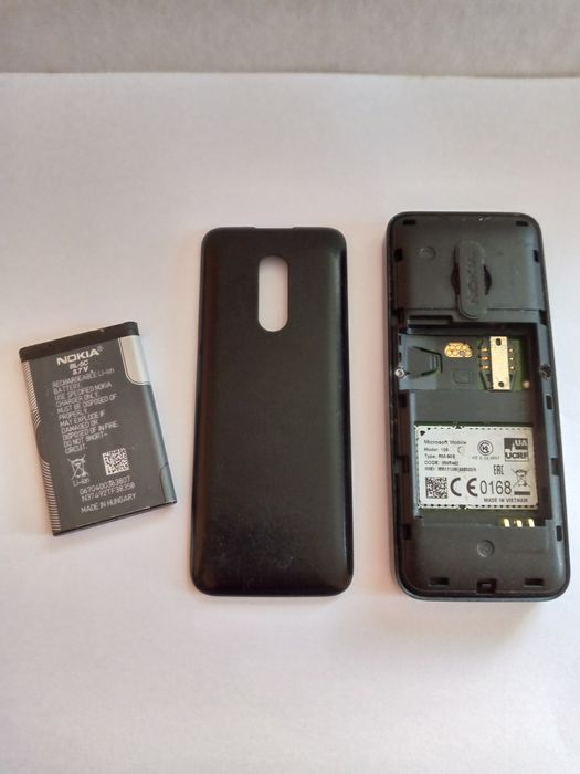 Телефон Nokia 105