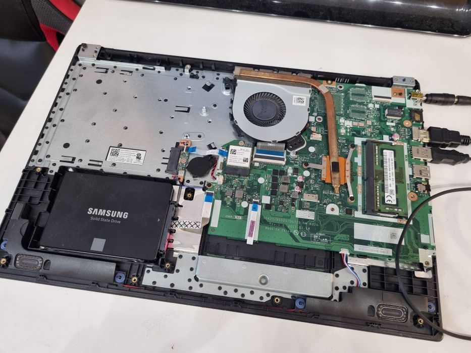 Płyta główna Lenovo Ideapad 320-15AST NM-B321 A6-9225 + klawiatura