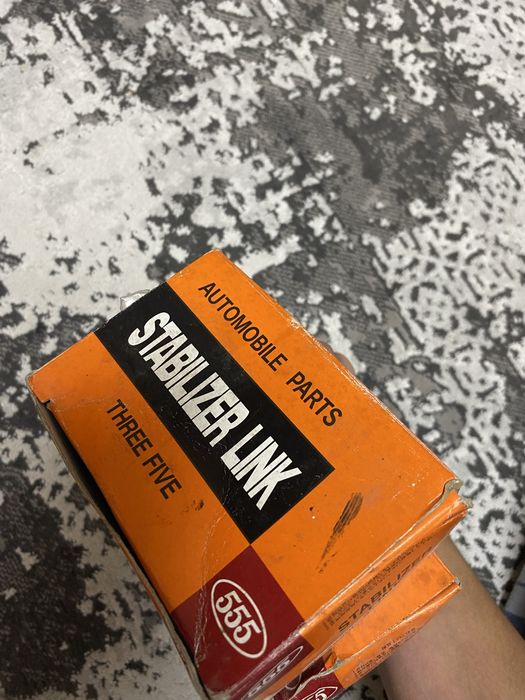 Стійка стабілізатора 555 (SL-2990L,R), TOYOTA