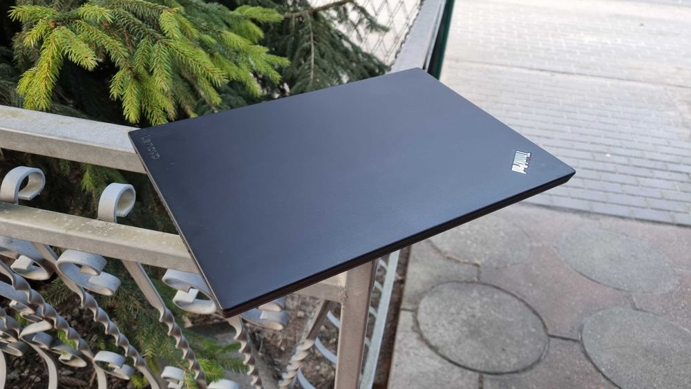 Lenovo ThinkPad T470 14" FHD IPS i5-7200U 8GB DDR4 256GB SSD Win11