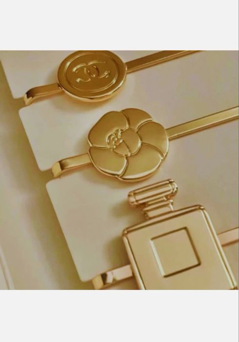 Chanel Hairpin Set