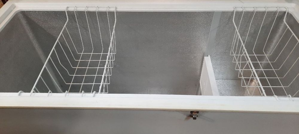 Продам морозильну камеру
