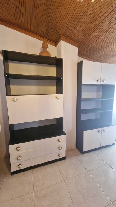 Conjunto de 2 estantes