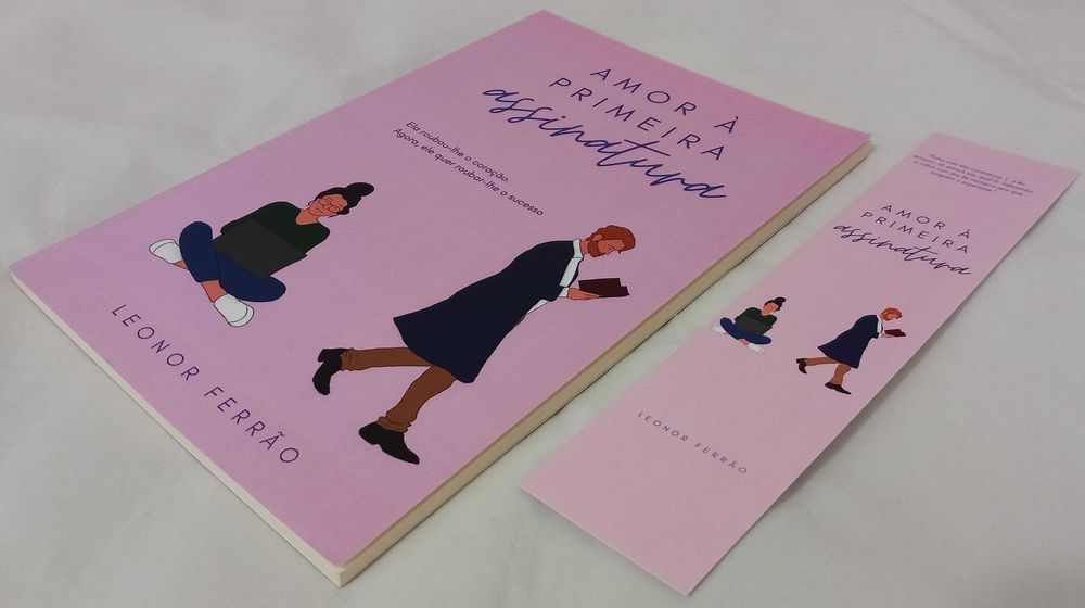Livro Amor à Primeira Assinatura de Leonor Ferrão [Portes Grátis]