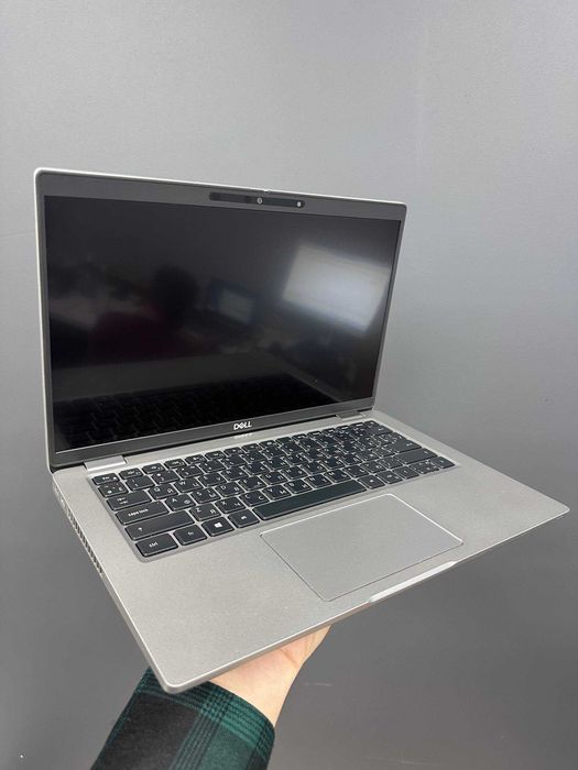 потужний Intel Core i7 11-го покоління , 67 шт. Ноутбук Dell Latitude 5420 — i7-1185G7 / 16GB / 256GB SSD / 14 FHD IPS Touch — 67 шт.
