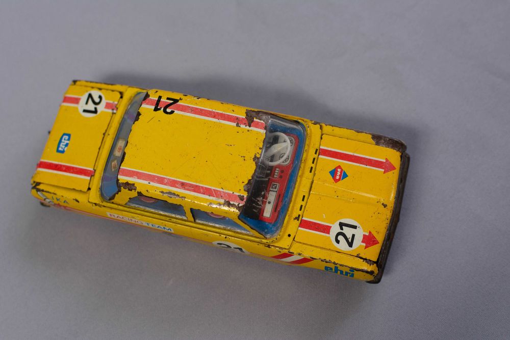 VINTAGE PLASTIKAUTO*OPEL REKORD B Coupé*Blau*Ddr*Veb*1:32*Friction Motor*** EUR 12,90