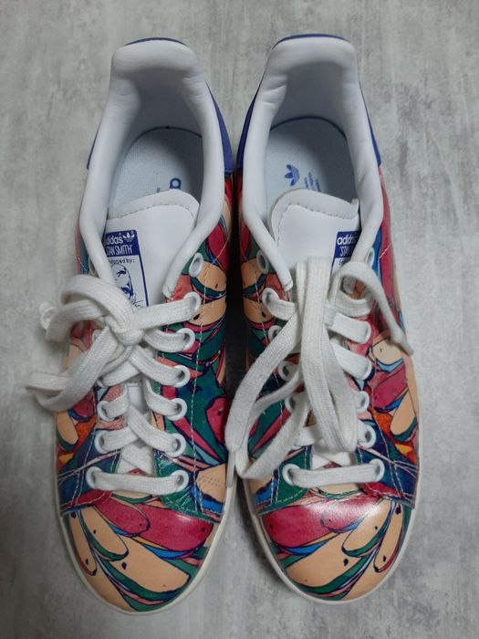 Кожаные кроссовки Adidas