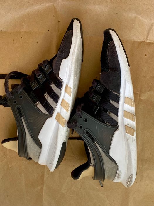 Tênis adidas pretos