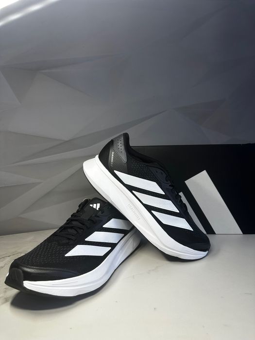 Adidas куплені в USA розмір 45р (29,5см) 43р(27,5 см)та 42р(26,5см)