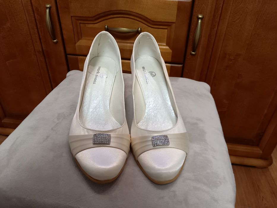 Buty ślubne ekri, wizytowe, czółenka, NOWE rozm. 37, 39