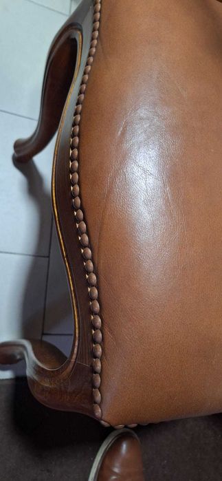 cadeiras de sala em madeira maciça e ótimo estado