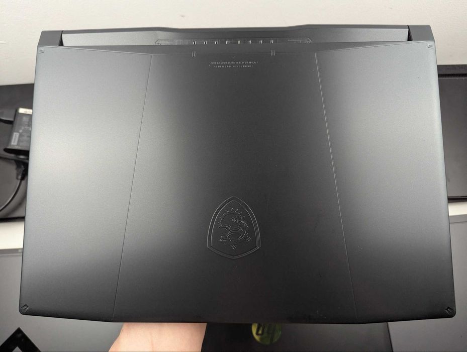 LAPTOP GAMINGOWY MSI Katana RTX 4060 Intel i7-12650H 144 hz