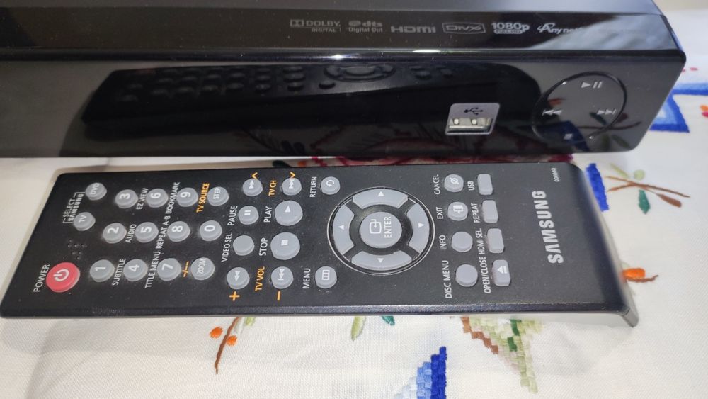 DVD-плеєр Samsung