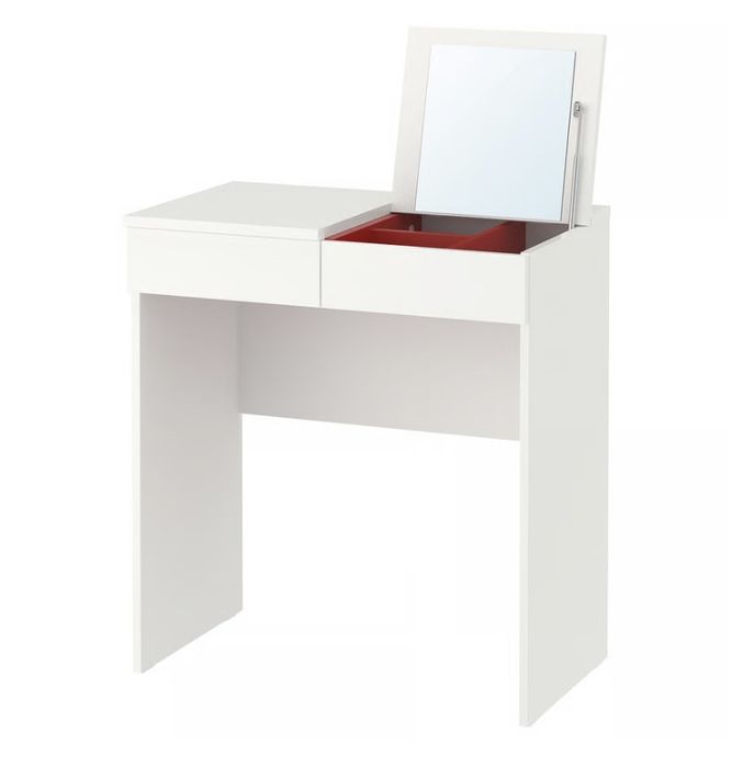 Penteadeira com espelho embotido