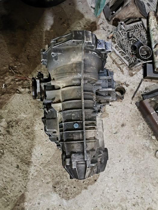 Коробка АКПП 5hp19eyf пасат б5+ под реставрацию