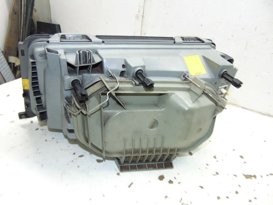 Mercedes W124 farol usado em bom estado