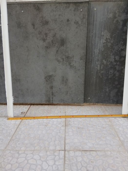 Porta de entrada alumínio