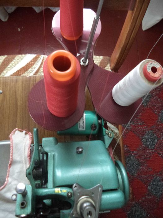 Оверлок новый универсальный Dragonfly 3- х ниточный GN 1-113 D класса