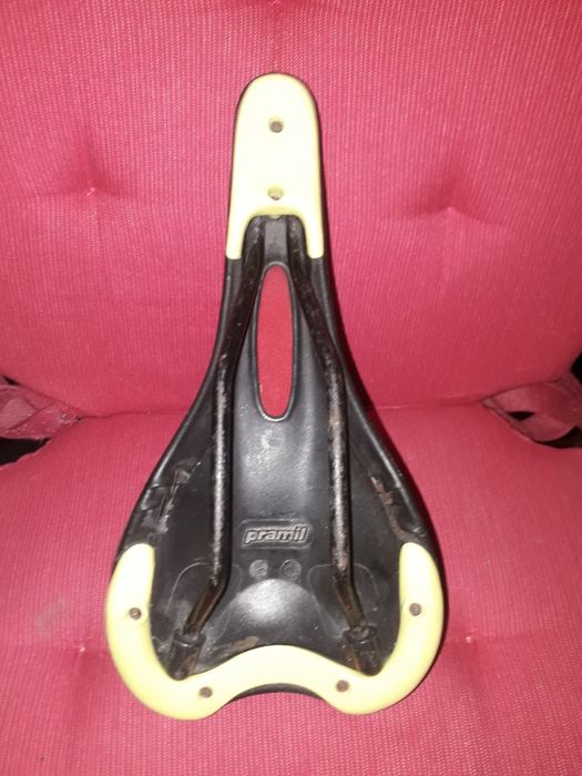 Vendo Celim de bicicleta de estrada.