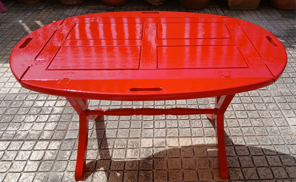 Mesa de apoio em  madeira