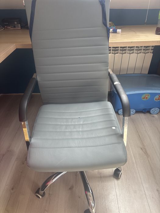 Mebloscianka do pokoju zadbana