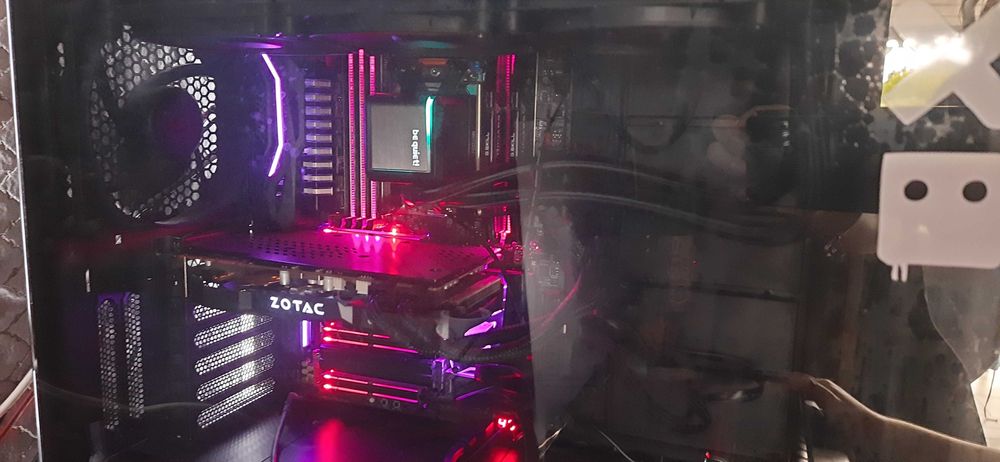 Gigabyte Aorus x399 Gaming7 + procesor Threadripper 1900x ZESTAW