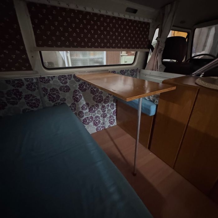 Vende-se Volkswagen Transporter T3 –  Clássica & Versátil!