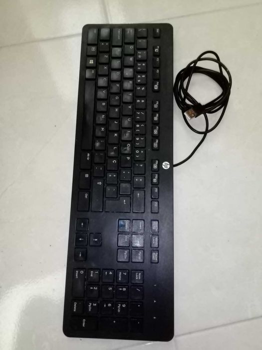 Used Computer Keyboards507636750820331526