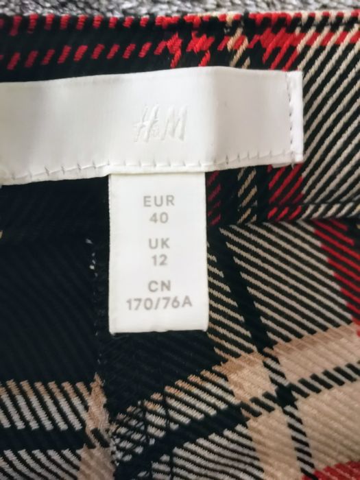 Spodnie czerwona krata