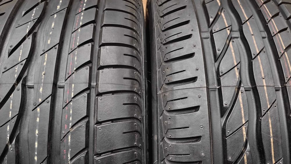 Шини 205/55R17.  Bridgestone. нові