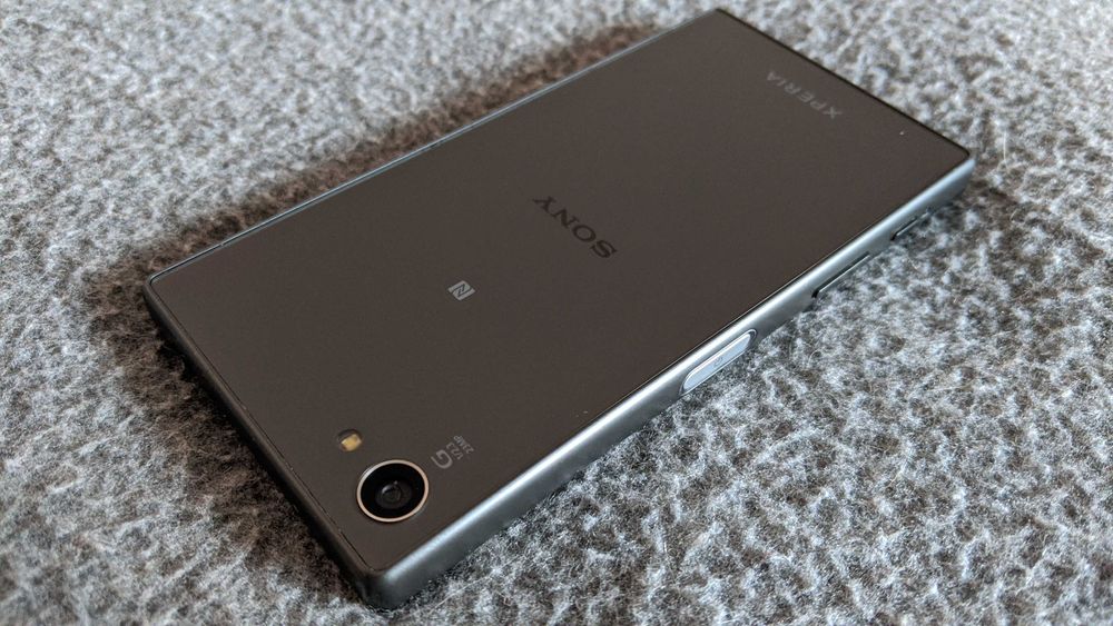 Sony Xperia Z5 Compact +  Huawei P20 PRO  - POCO M4 Pro