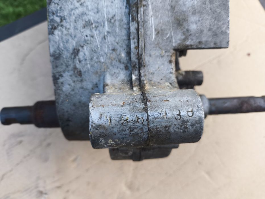 Silnik kartery s38 komar sztywniak