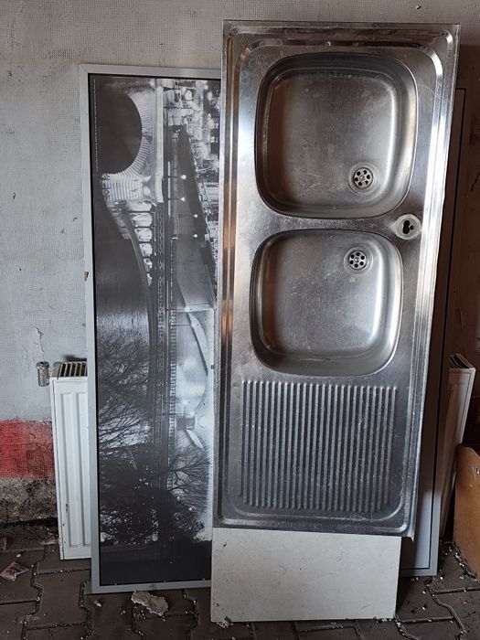 Zlewozmywak z ociekaczem