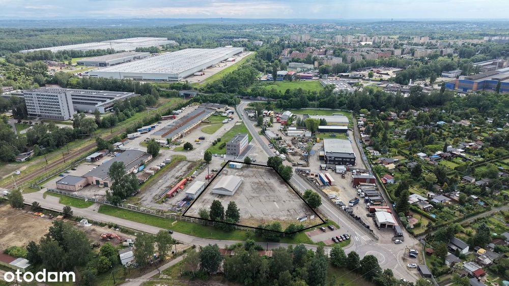 Teren przemysłowo–magazynowy z halą namiotową i zapleczem biurowy