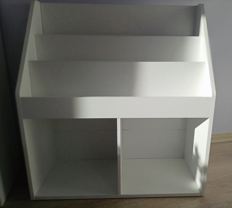 Biblioteczka regał na książki