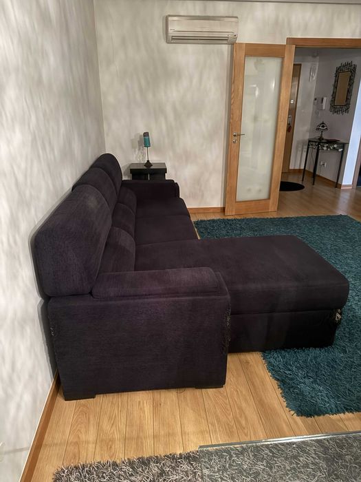 Sofá de 2 lugares mais 1 lugar de chaise longue