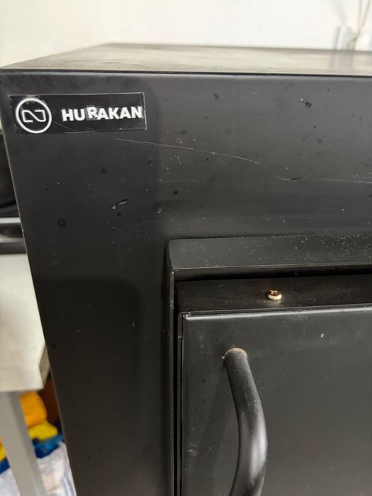 Професійна піч для піци Hurakan