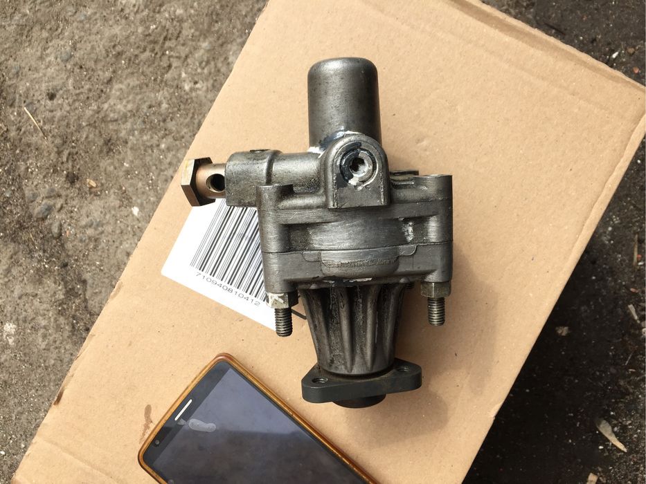 Насос Гідропідсилювача ГУР на Ауді Audi 80/900/100/А6 Кріплення Гур..