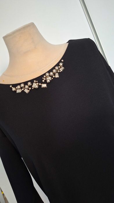 elegancka sukienka w roz