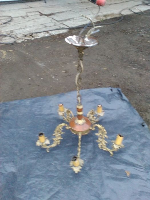 Żyrandol wiszący