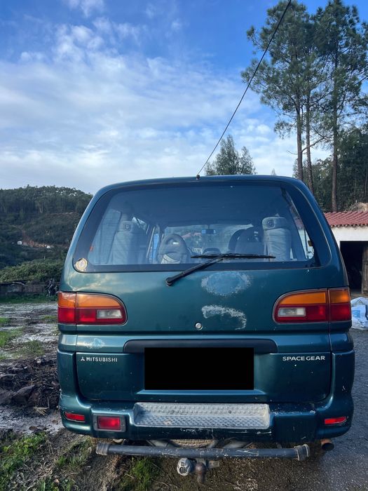 4WD Space Gear Mitsubishi