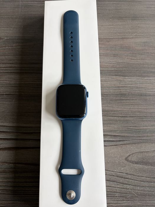 Apple Watch Series 7. 45mm