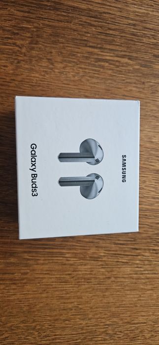 Sluchawki Galaxy Buds3, na gwarancji do 03..2027